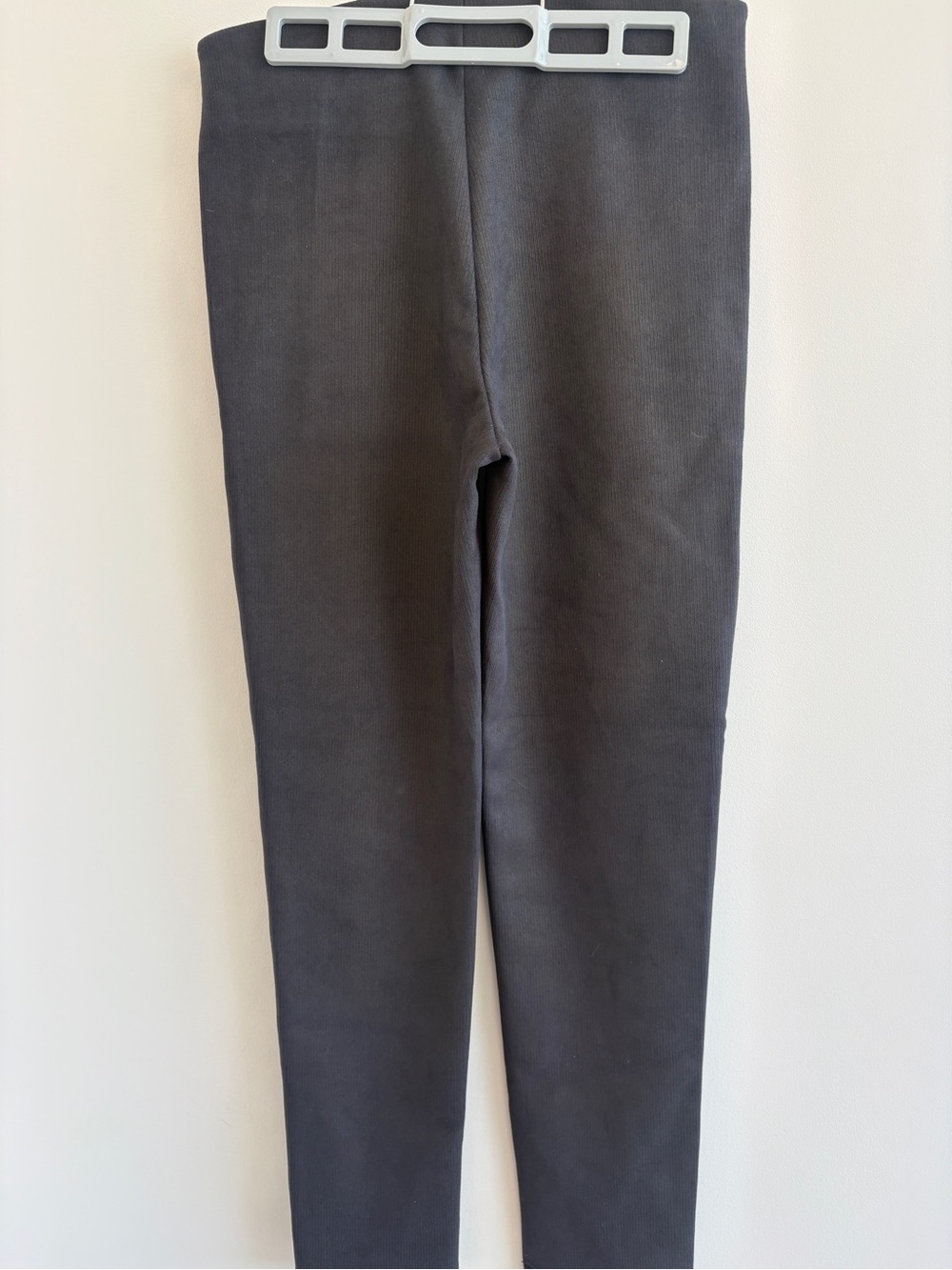 Le Château Charcoal Gray Ribbed Waist dress pants